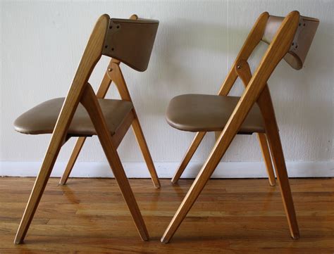 Mid Century Modern Folding Chair